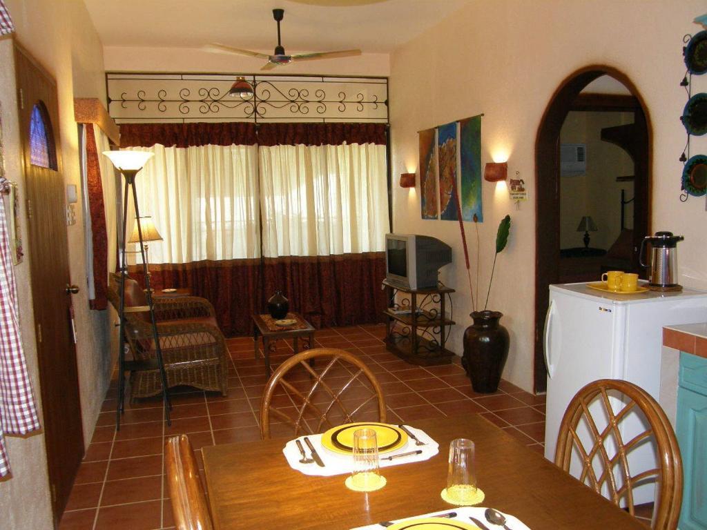 Florentina Homes Dumaguete City Room photo